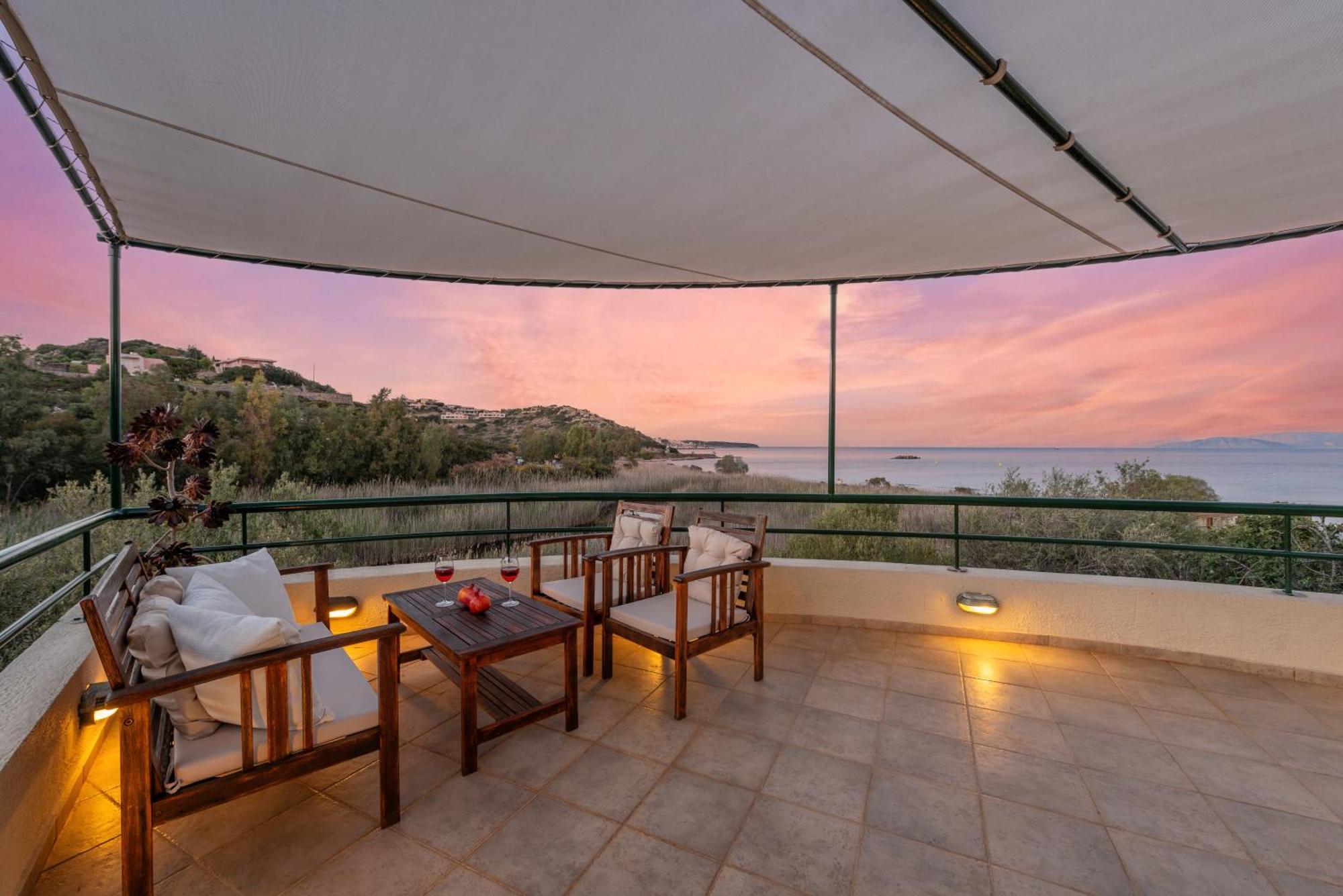 Coastal Dream Beachview Jacuzzi& Sauna Villa