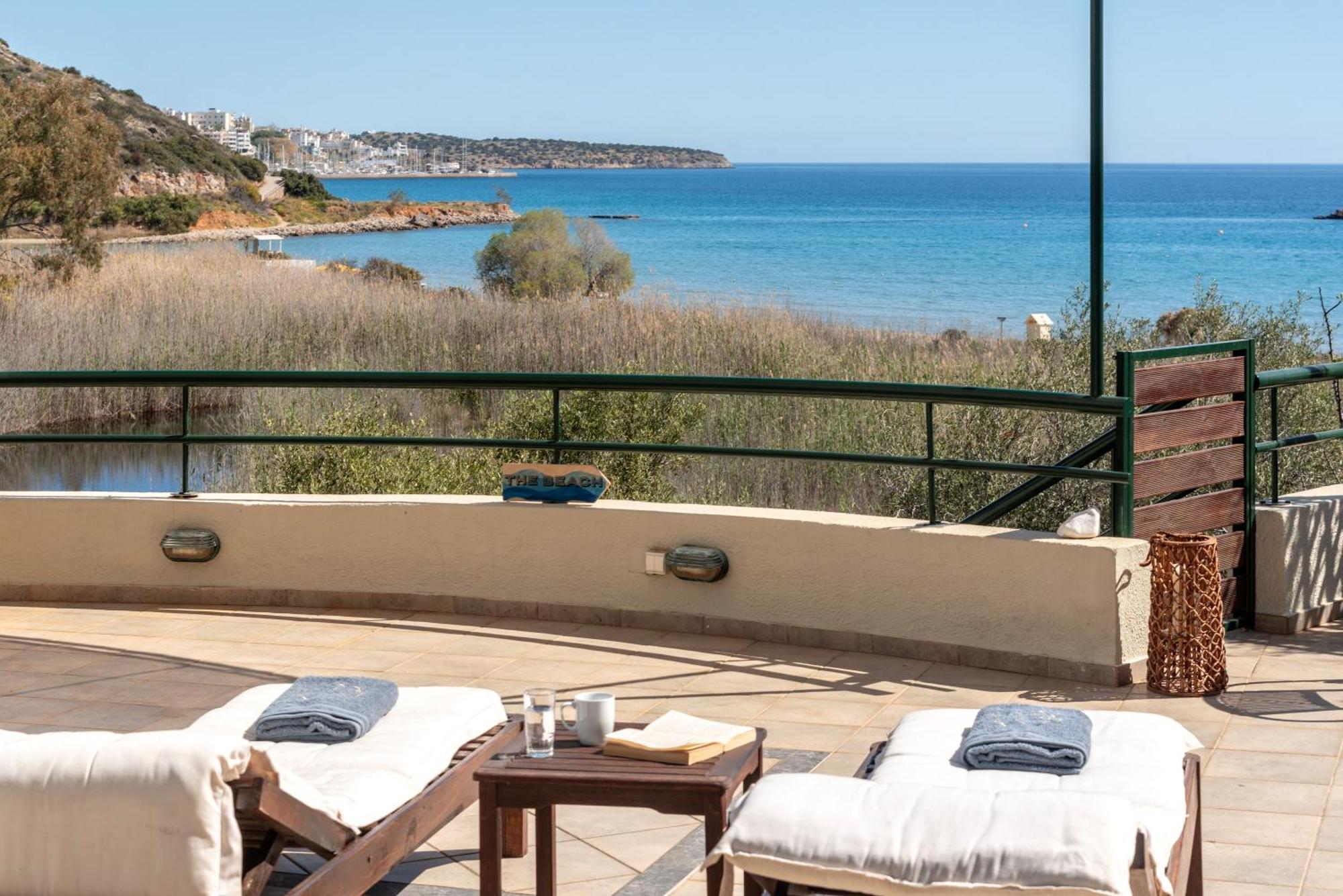 Coastal Dream Beachview Jacuzzi& Sauna